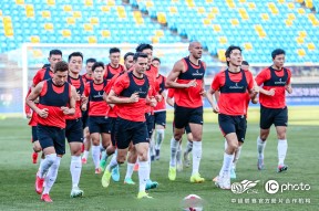 欧博平台 -包含成都蓉城内部会议纪要流出——赛前回应争议；西甲使命明确；年轻球员得到机会的词条